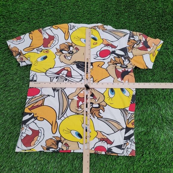 Looney-Tunes AOP Tweety Shirt Womens Small 20x24 White Baggy - Picture 3 of 14